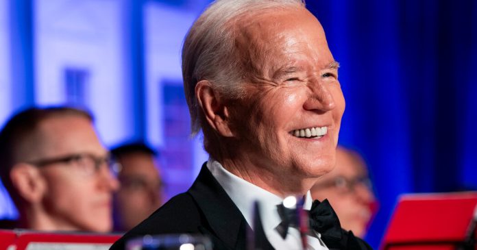 Election 2024: Biden jokes, Trump still leads and updates from the Sunday shows.